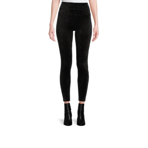 🆕 Time and Tru Fitted HighRise Super Plush  Leggings, Black Soot - Picture 3 of 6